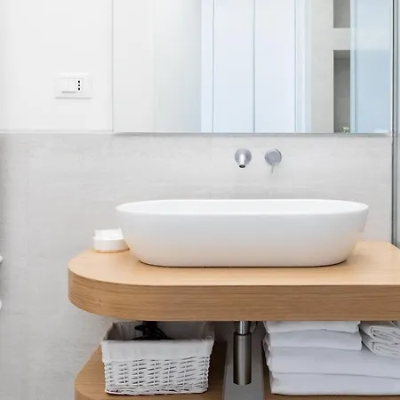 Apartman Contemporary Building